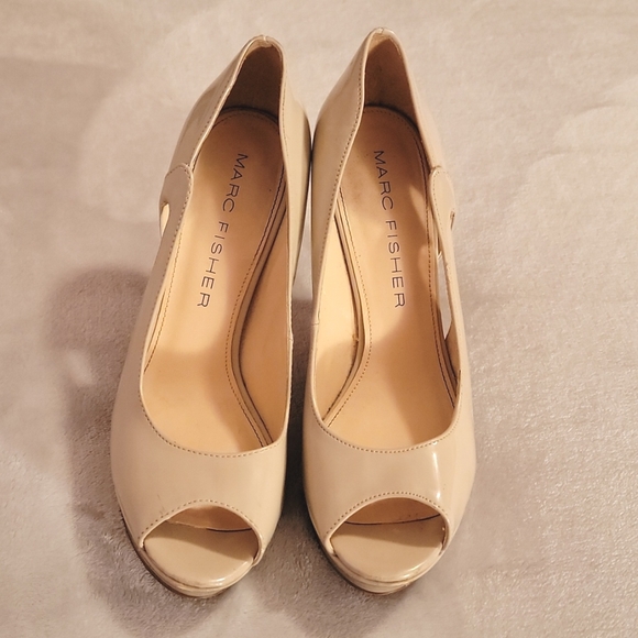 Marc Fisher Stilettos - Picture 2 of 14